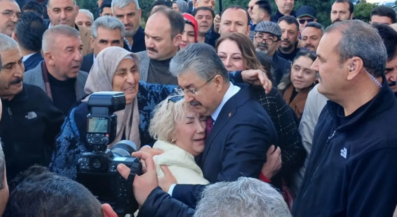 Osmaniyeliler Vali Erdinç Yılmaz’ı Sevgiyle Uğurladı