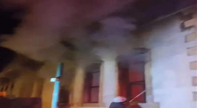Osmaniye’de Tarihi Okulda Yangın