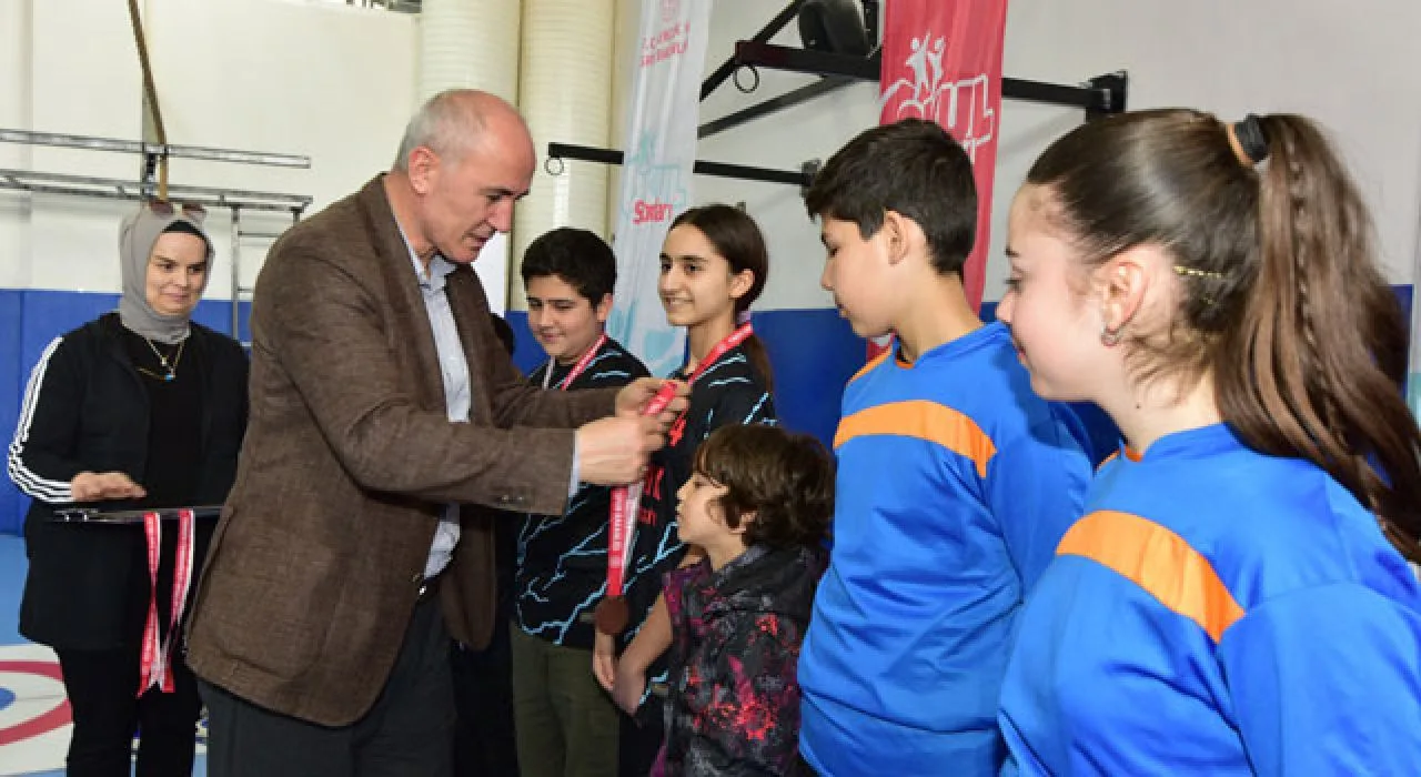 Osmaniye’de Floor Curling Heyecanı