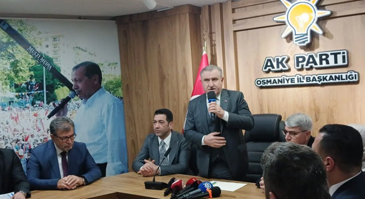 Bakan Bak: Osmaniye Stadı Yeni Sezona Yetişecek