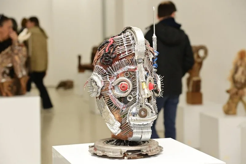 Okü’de Atık Malzemeler Sanata Dönüştü