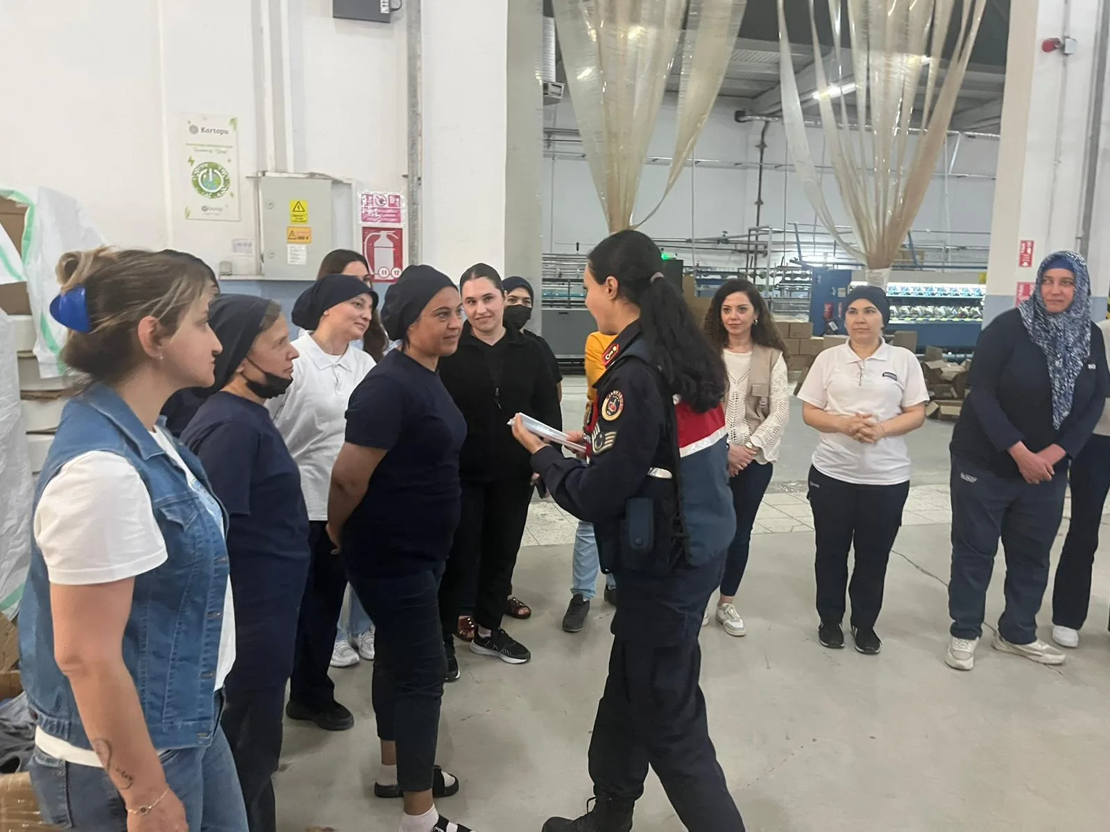 Kadirli’de Kadınlara Kades Bilgilendirmesi